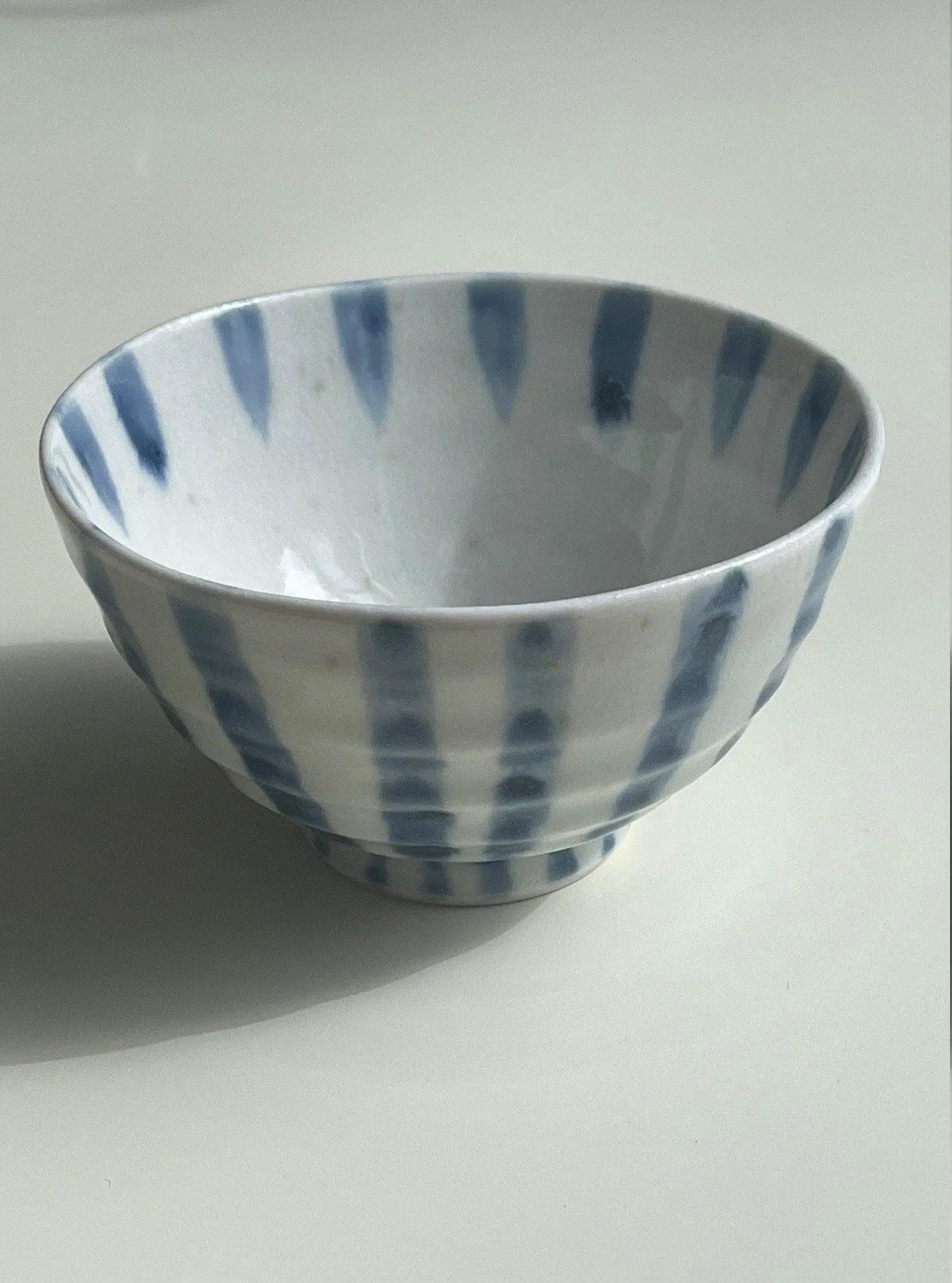 Japansk skål med brede, blå striber Studio Hafnia