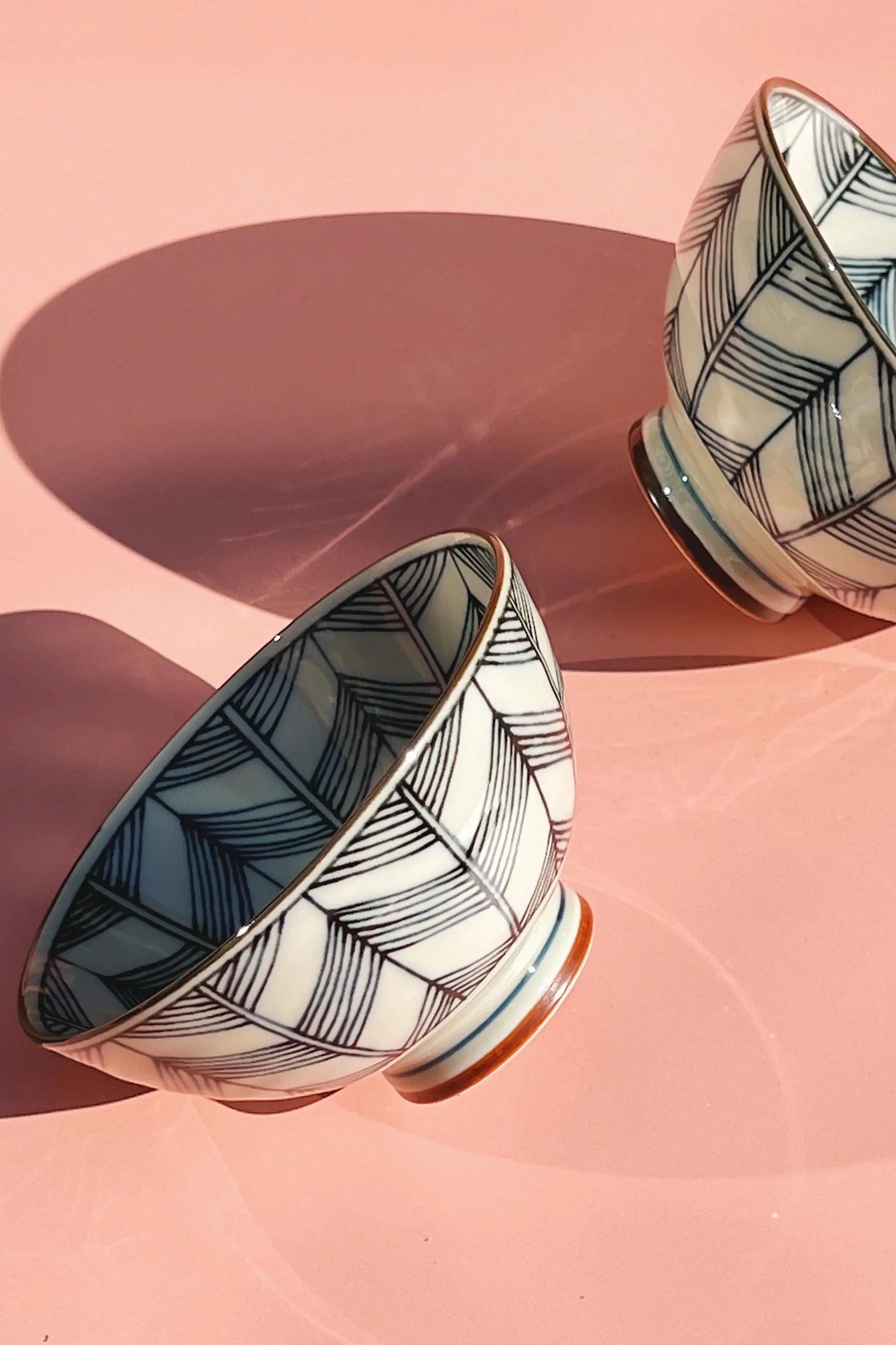 Japansk skål med mørkeblåt mønster 11.5 cm Studio Hafnia