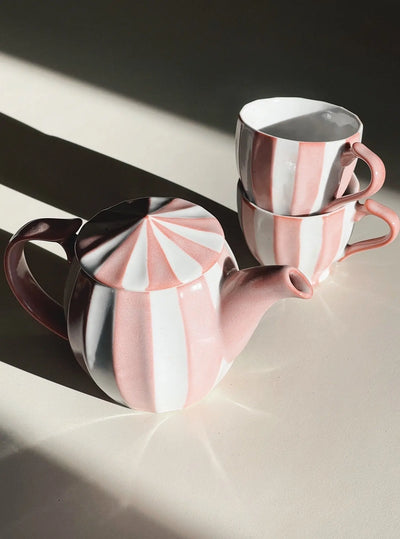 Japansk tekande i keramik | Pink/Hvid stribet Studio Hafnia