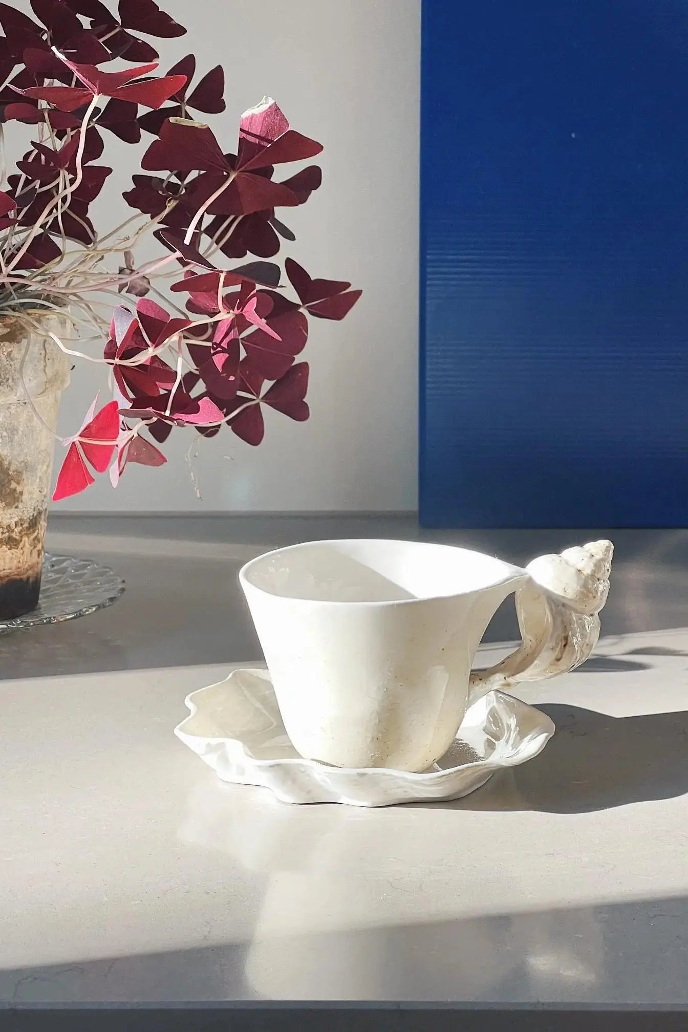 Konkylie Kop af Christina Iversen Studio i creme, keramik Christina Iversen Studio