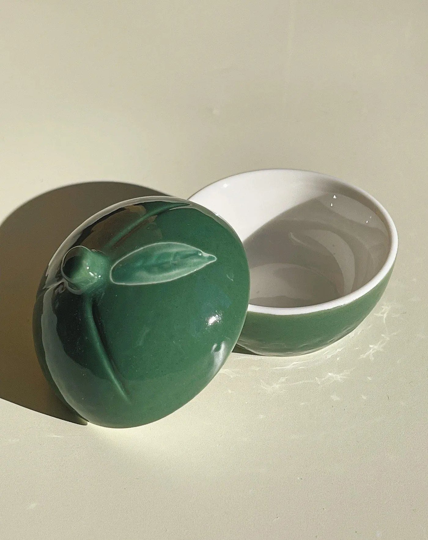 Lille, japansk lemonlågkrukke i keramik | Grøn Studio Hafnia