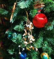 Mistelten ornament i messing Anna + Nina
