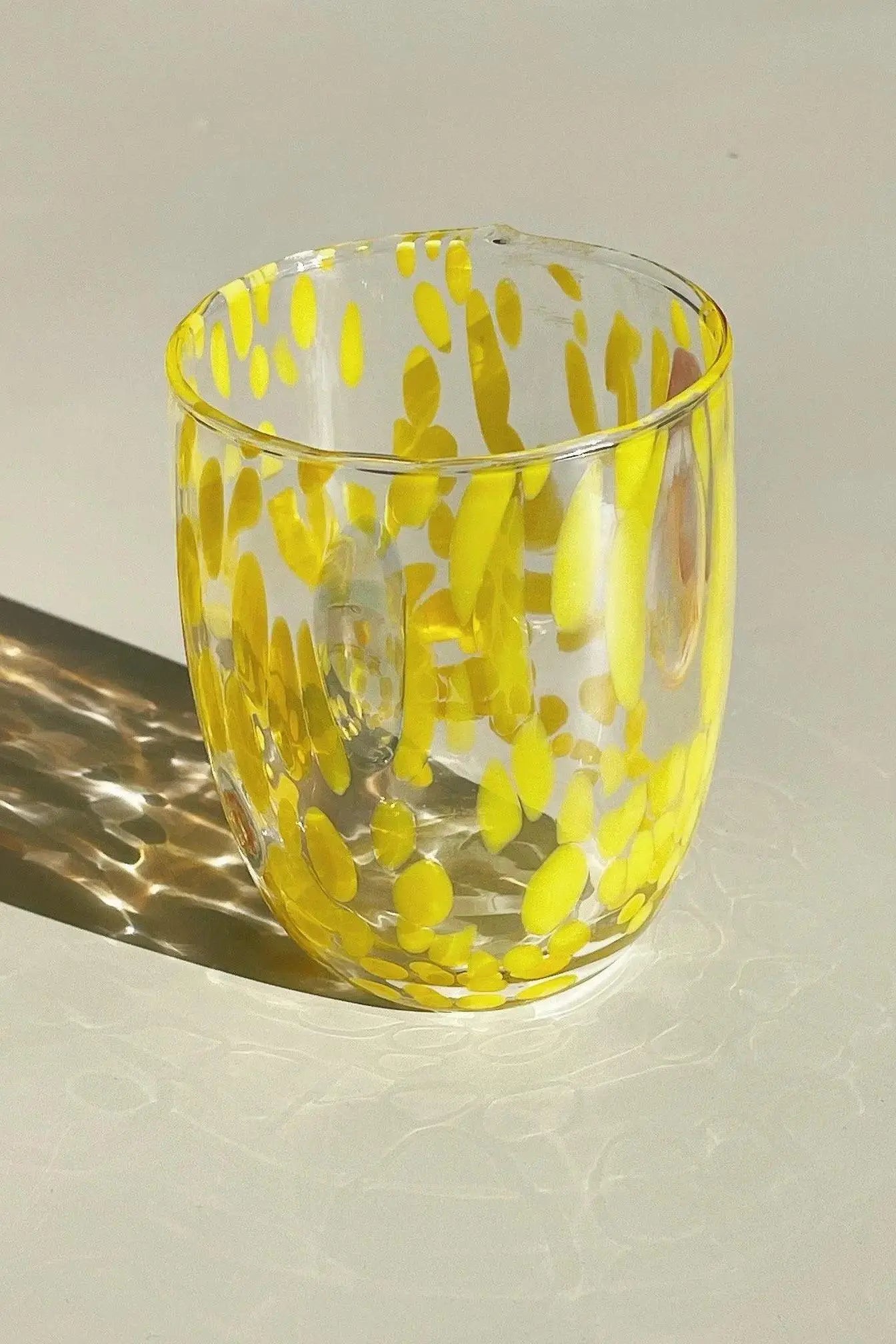 Murano Drikkeglas med rund bund | Gul Studio Hafnia
