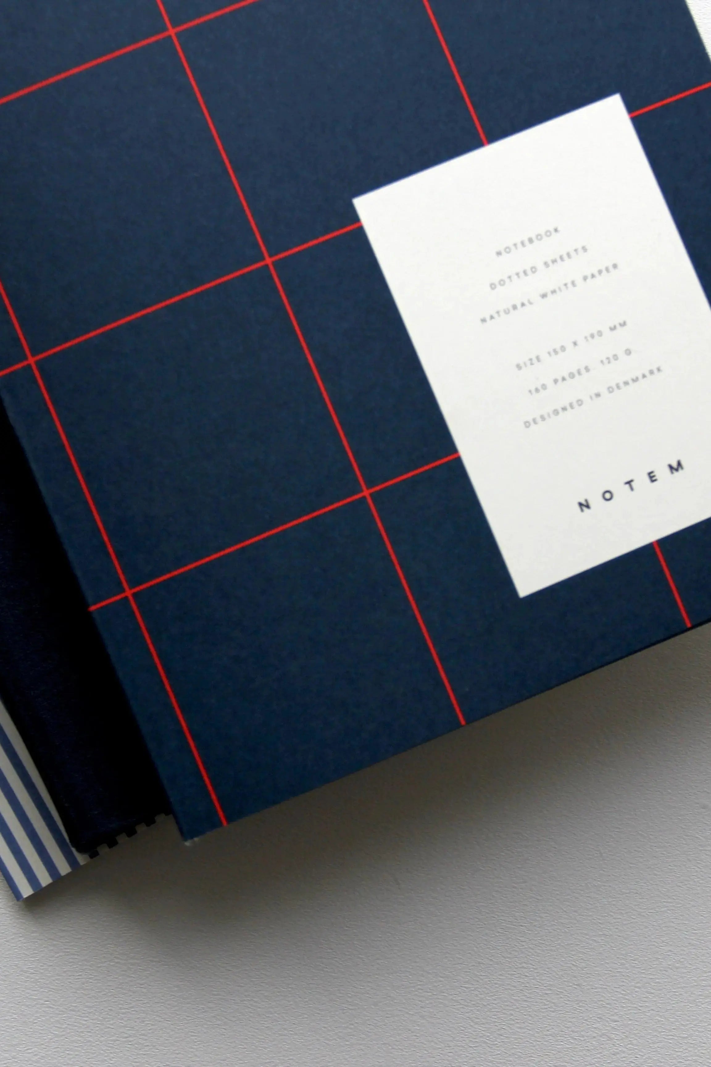 Notem studio, Uma notesbog flat lay, Softcover medium, Dark Blue Notem studio