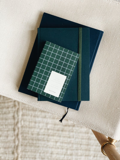 Notem studio, Bea notesbog med elastikbånd, medium, Dark blue Notem studio