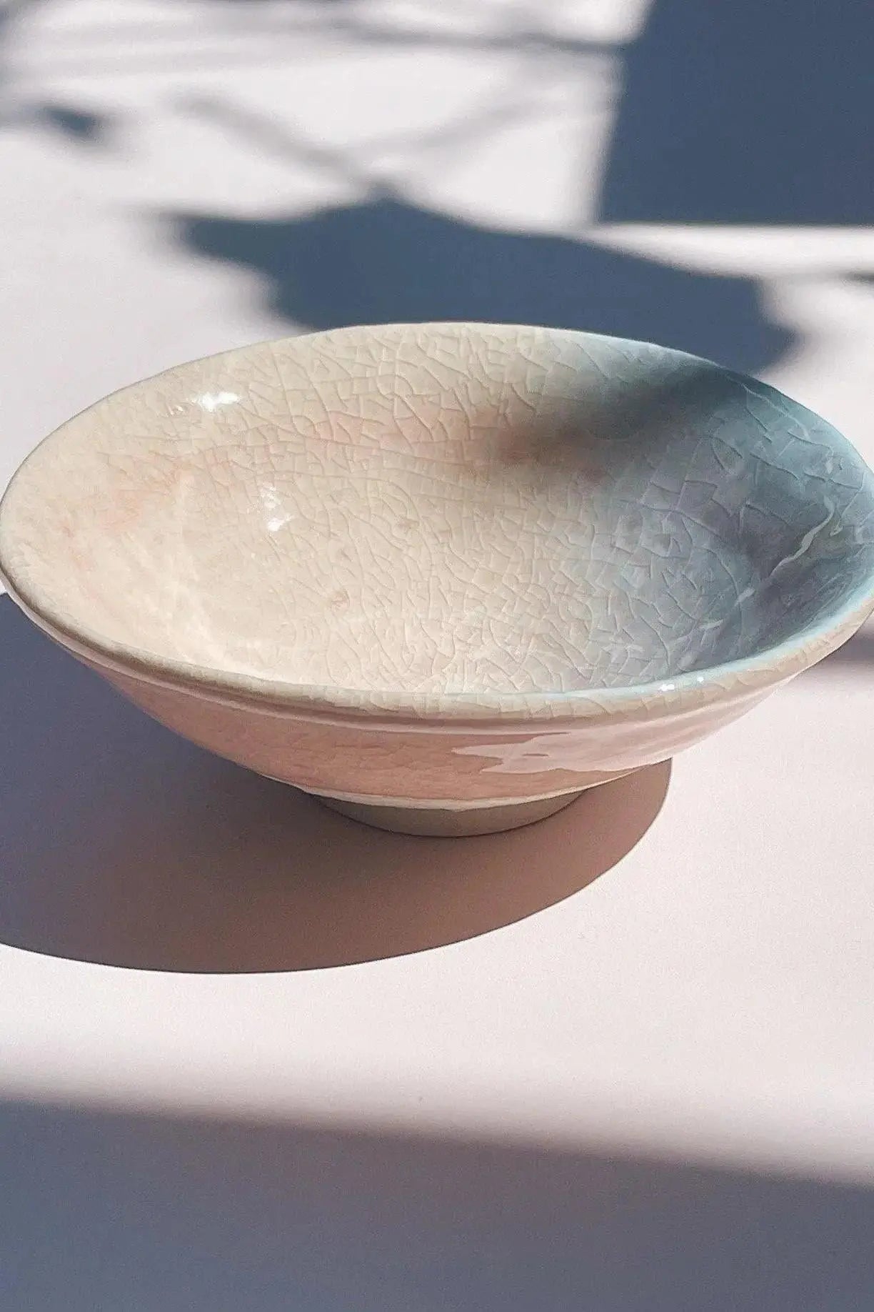 Pastelfarvet, japansk skål Studio Hafnia