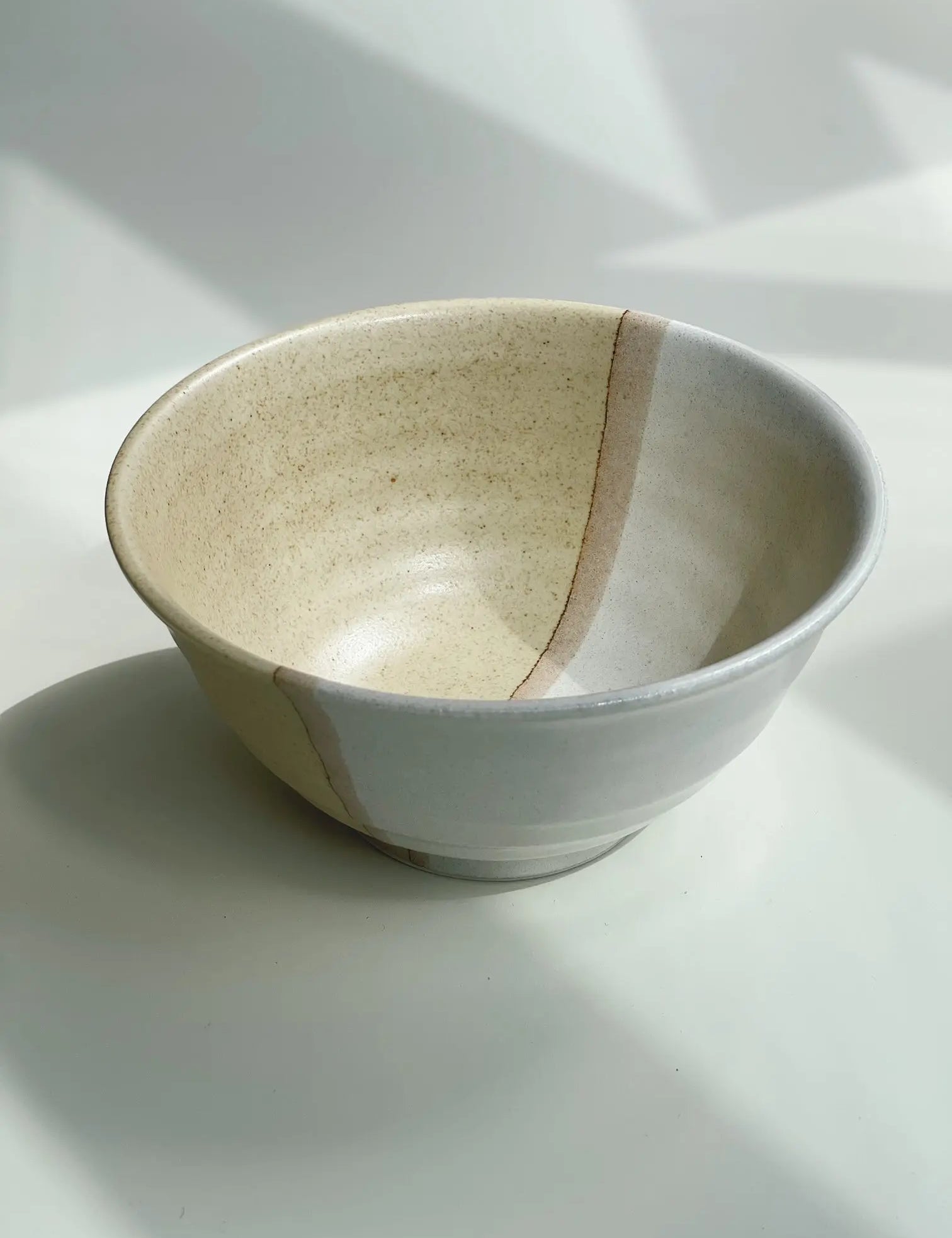 Tofarvet, japansk "Donburi" skål Studio Hafnia