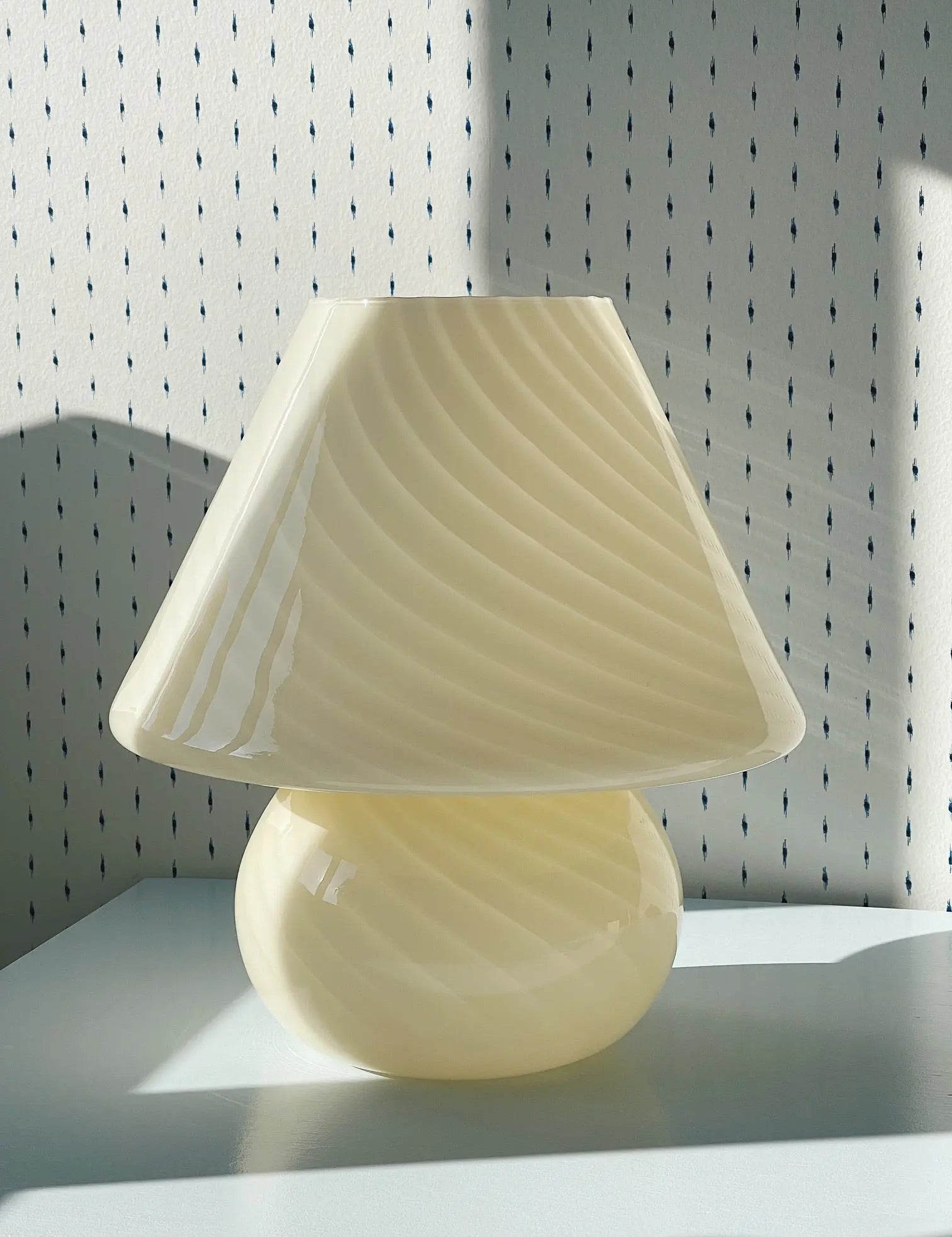 Vintage Murano Mushroom bordlampe | Gul, H40 cm Studio Hafnia