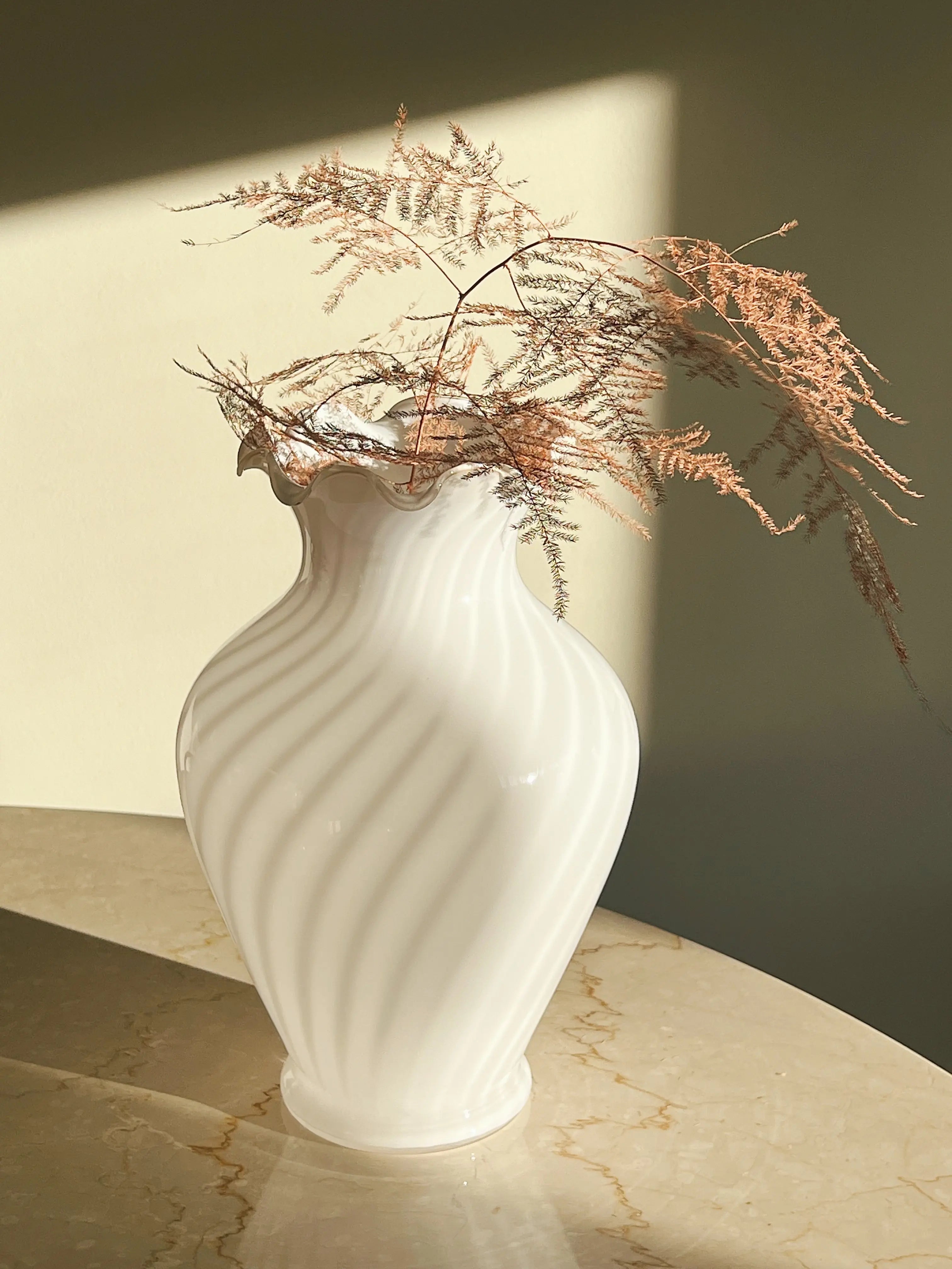 Vintage Murano Swirl Vase | Hvid H34 cm Murano