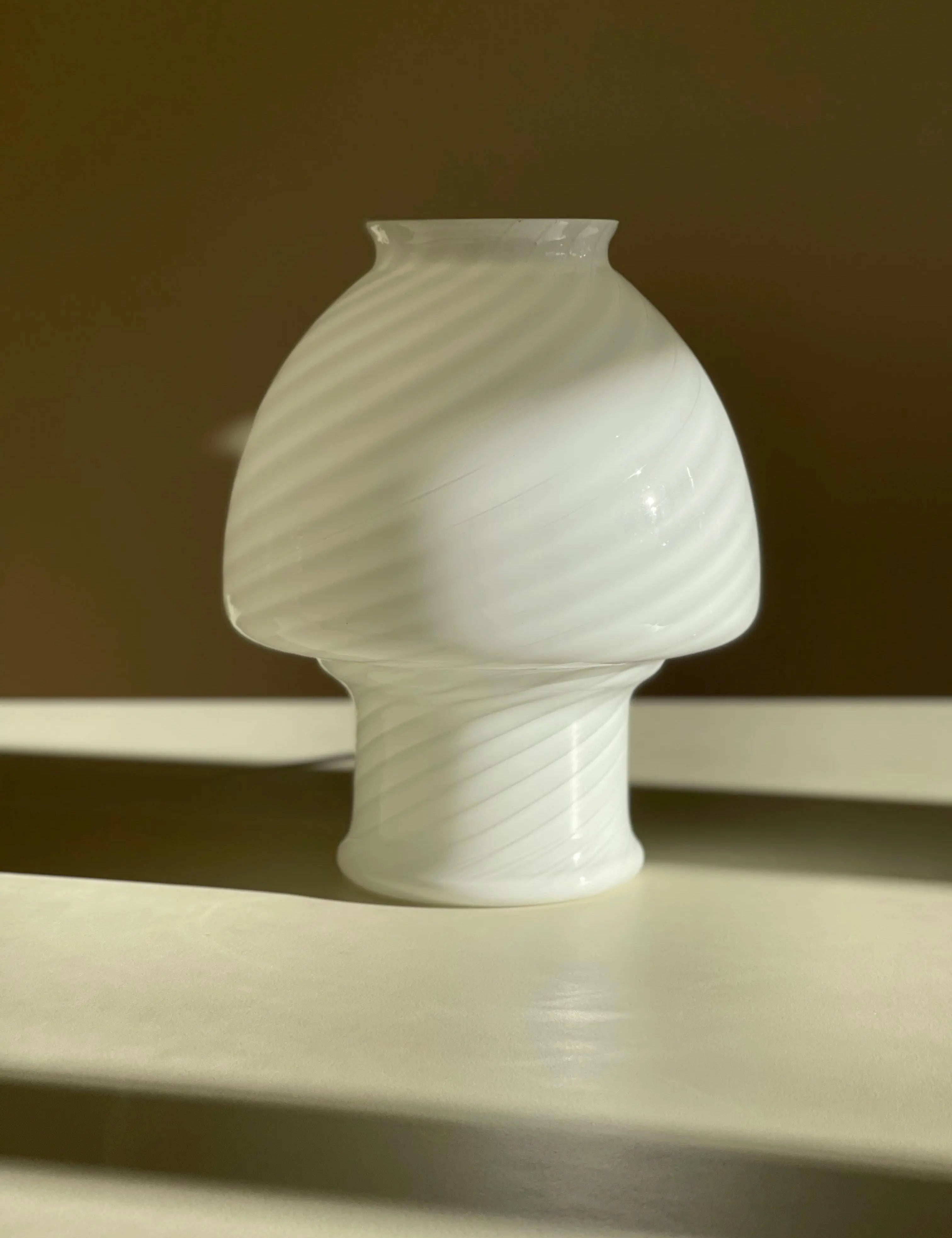 Vintage murano mushroom bordlampe | Hvid, H28cm Murano