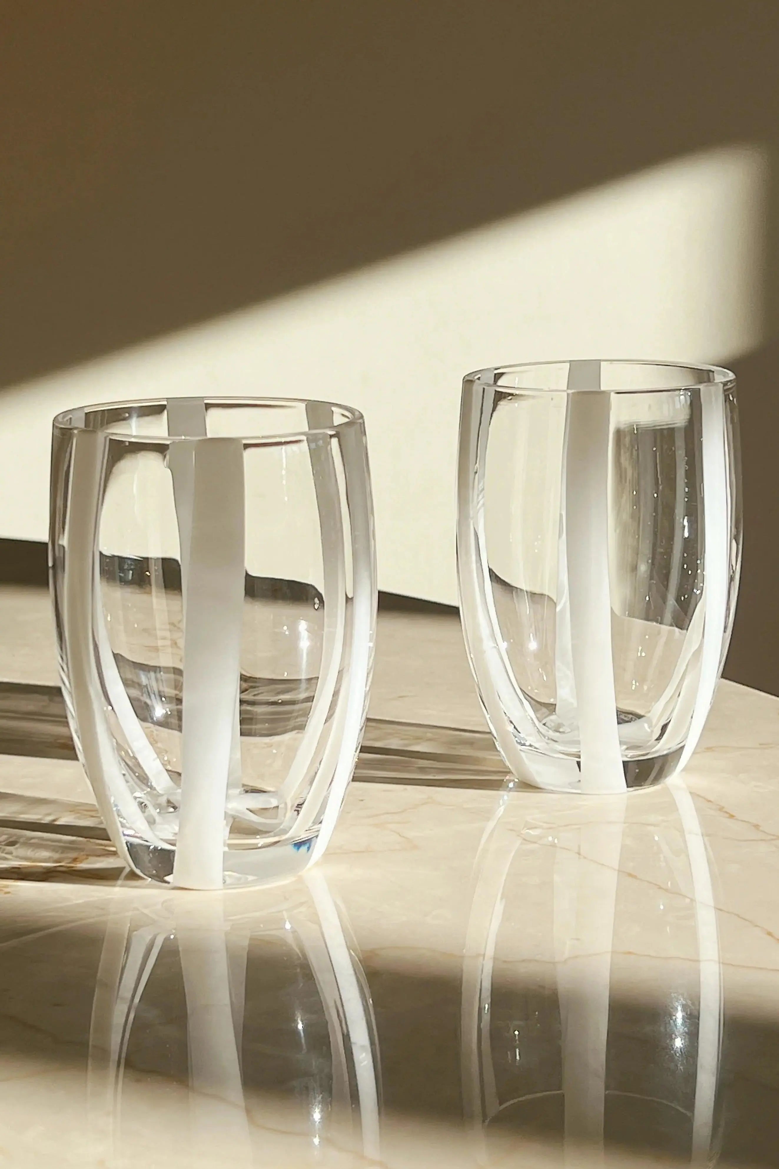 Zafferano - Gessato vandglas | Hvide striber - Sæt 2 stk. Zafferano