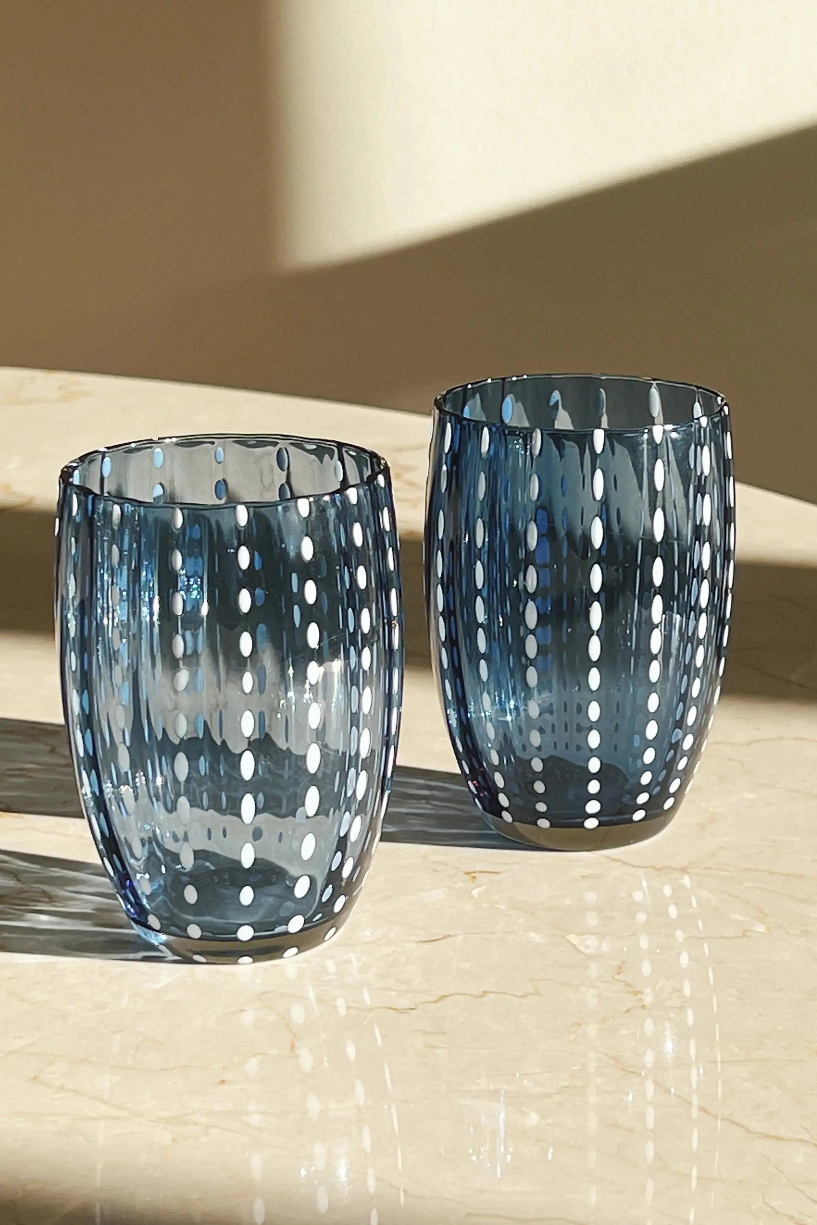 Zafferano - Perle vandglas | Gråblå prikker - Sæt med 2 stk. Zafferano